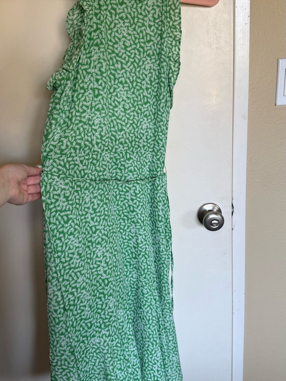 Who What Wear Green Leaf-Print Dress